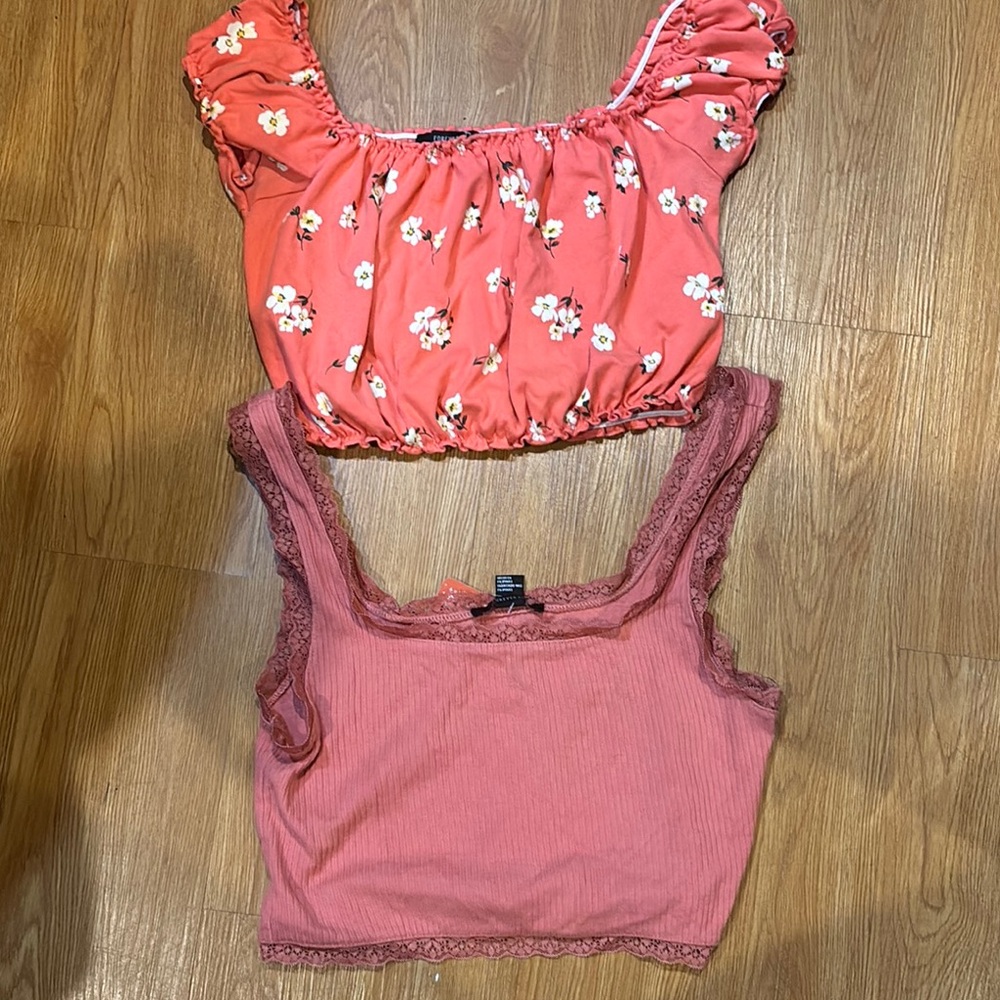 Floral Puff Sleeve Top and Lace Trim Tank